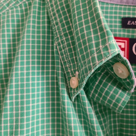 3/$20 chaps • green checked button down - Picture 4 of 6
